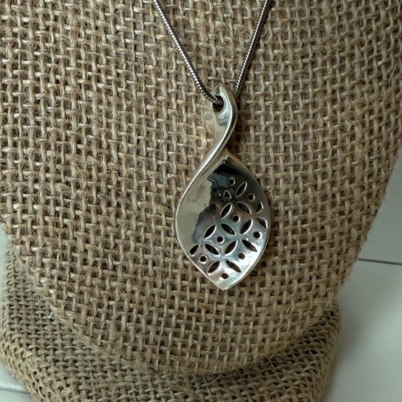 Brighton Geo Twirl Shine Teardrop Rhinestone Silver Twisted Pendant Necklace - Picture 6 of 6